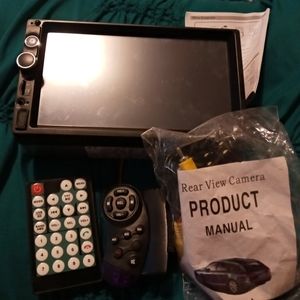 *NEW* Car Stereo/ Backup cam/ Built in Dvd player